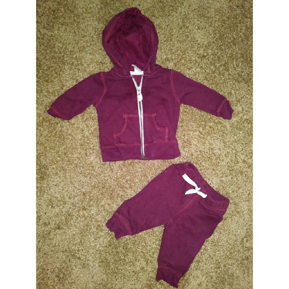 🌵2 for 10🌵Baby hodie tops & sweatpants/ maroon